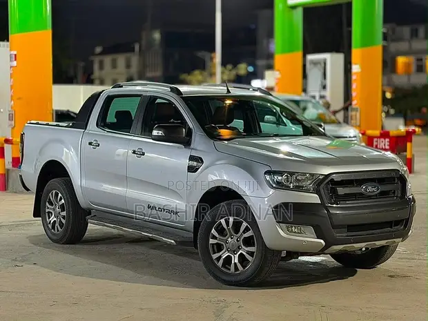 Ford Ranger Wildtrak 2017 Silver - 1