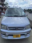 Toyota Noah 2.0 AWD (8 Seater) 2001 Silver - 1