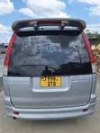 Toyota Noah 2.0 AWD (8 Seater) 2001 Silver - 4