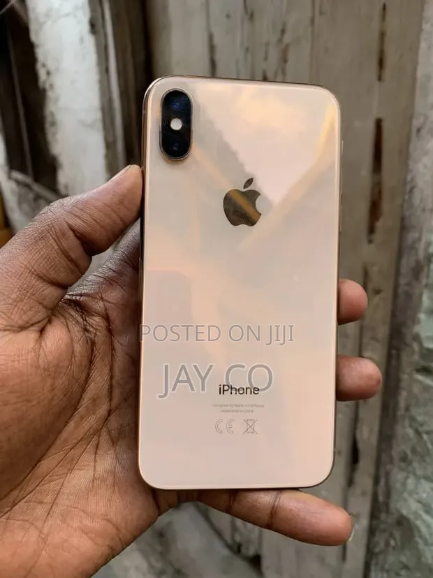 Apple iPhone XS 512GB Gold - 1