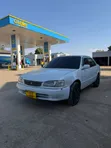 Toyota Corolla 2000 Nyeupe - 4