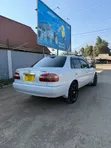 Toyota Corolla 2000 Nyeupe - 5