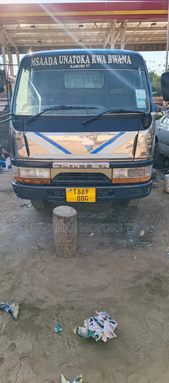 Mitsubishi Tipper Truck 4D35 Diesel Manual - 1