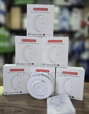 Smart Smoke Detector with Wi-Fi Notifications