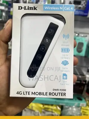 D-Link DWR-930M 4G/LTE Mobile Router Mifi