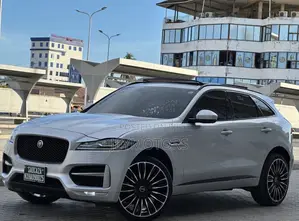 Jaguar F-Pace 2017 R-Sport