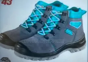 Total Industrial Safety Boots - Size 42