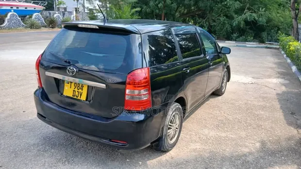 Toyota Wish 2006 Black - 1
