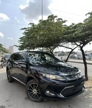 Toyota Harrier 2014