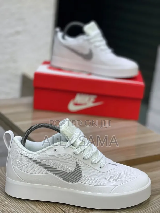 Men's Nike Sneakers - 1