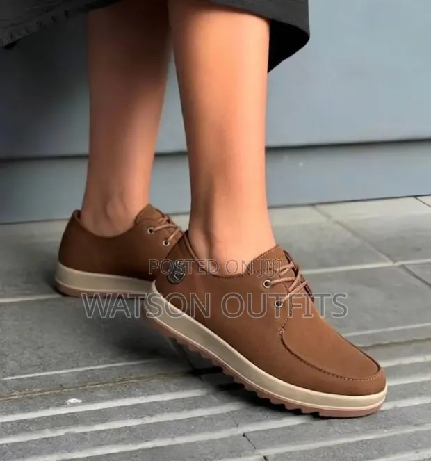 Viatu vya Ngozi vya Timberland vya Wanaume - Classic na Casual - 1