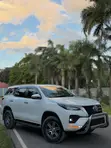 Toyota Fortuner 2021 Nyeupe - 2