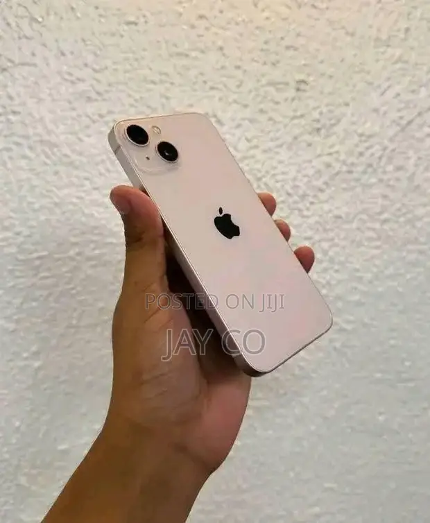 Apple iPhone 13 256GB - 1