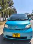 Toyota Porte 2005 Blue - 1