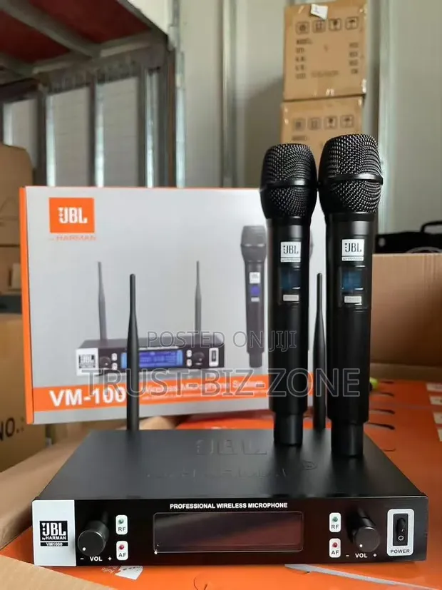 MV_ 100 Double Wireless Microphone - 1
