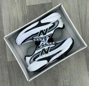 Vatu vya Wanaume vya New Balance vya Ngozi/Sneakers