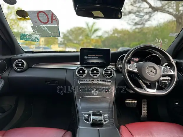 Mercedes-Benz C-Class 2015 Black - 1
