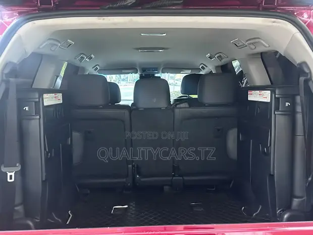 Toyota Land Cruiser VX 2013 Red - 1