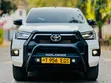Toyota Hilux 2024 White - 1