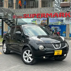 Nissan Juke 2011 Nyeusi
