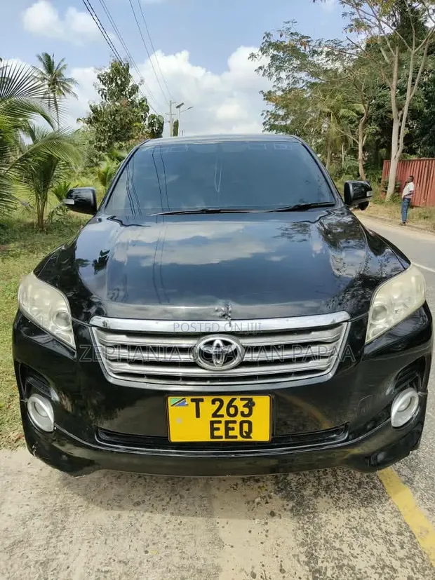 Toyota Vanguard 2009 Black - 1