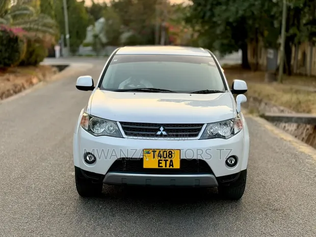 Mitsubishi RVR 2006 White - 1
