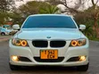 BMW 3 Series 2009 Nyeupe - 1