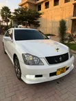 Toyota Crown 2009 White - 1