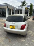 Toyota IST 2004 Silver - 3