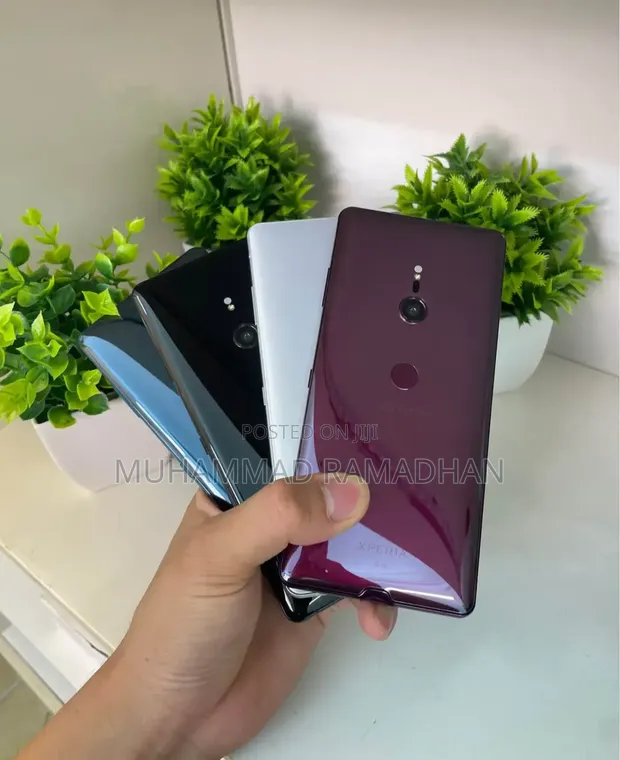 Sony Xperia XZ3 64GB White - 1