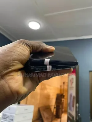 Google Pixel 5 128GB Black (Used Dubai)
