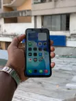 Apple iPhone 11 128GB Nyeusi - 4