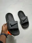 Nike Benassi Slides - 3