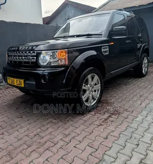 Land Rover Discovery 2014