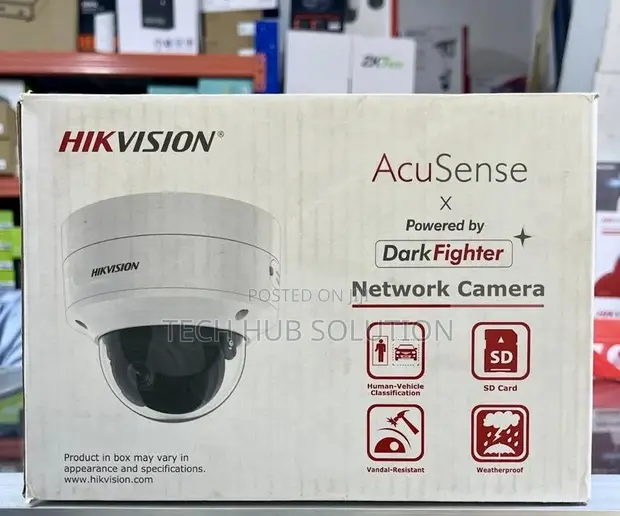 Hikvision DarkFighter Kamera ya Mtandao ya 8MP - 1