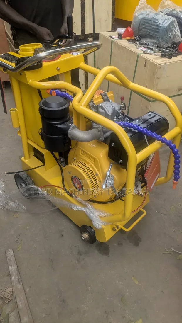 500 Type Road Cutting Machine - 1