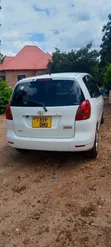 Toyota Corolla Spacio 2004 White - 4