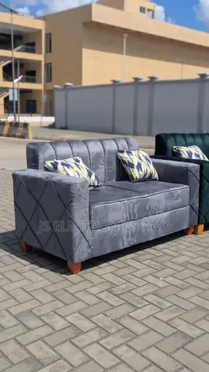 Sofa la Watu Wawili Mpya - Free Delivery
