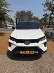 Toyota Fortuner 2020 Nyeupe - 1