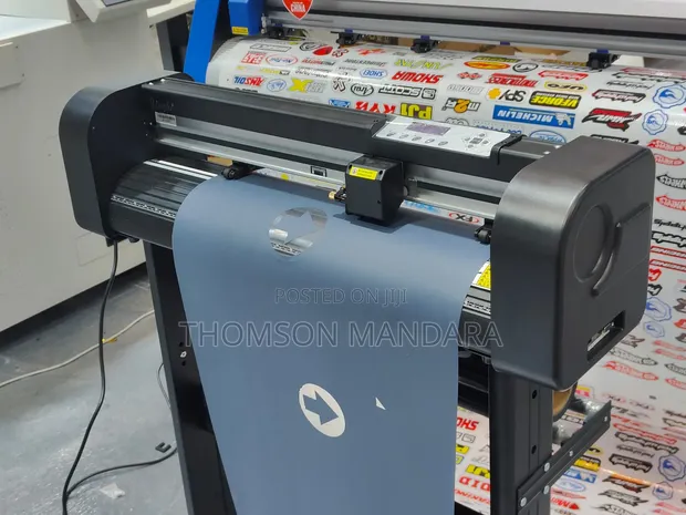 Brand New Yinghe YH-720J Plotter - 1