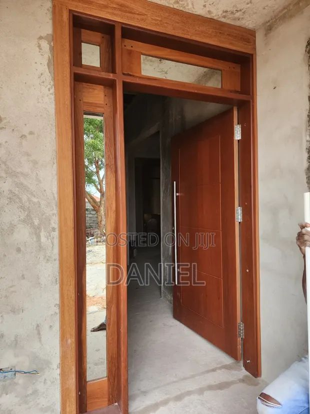 Mkongo Wood Door with Frame - 1