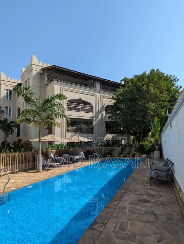 Furnished 4-Bedroom Apartment in Luxury Apartments, Oyster Bay - 1