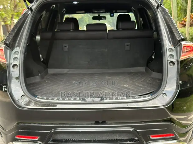 Toyota Harrier 2016 Black - 1