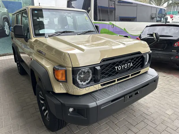 Toyota Land Cruiser 76 Series 2024 Beige - 1