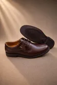 Viatu vya Ngozi vya Clarks kwa Wanaume - Nyeusi na Kahawia - 2