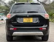 Mitsubishi Outlander 2014 Nyeusi - 2