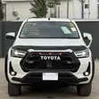 Toyota Hilux 2023 Pearl - 1
