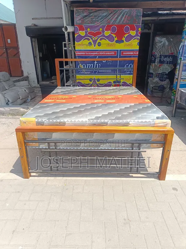 Kitanda cha Skyline Furniture na Godoro la Inch 5/6 - 1