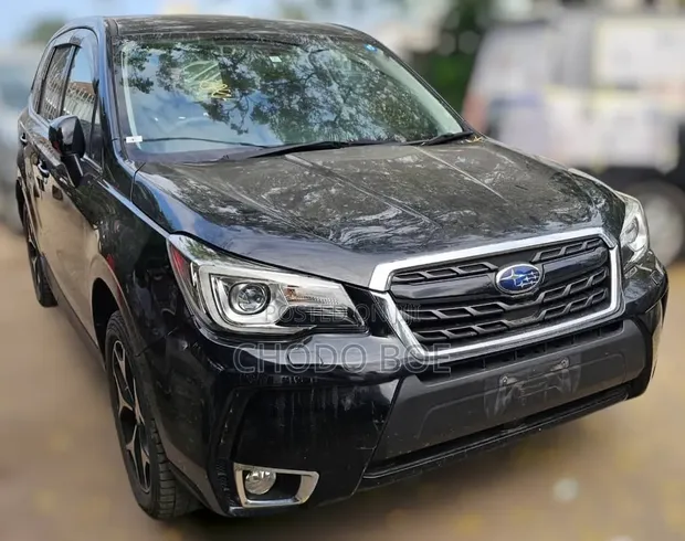 2016 Subaru Forester Black - 1