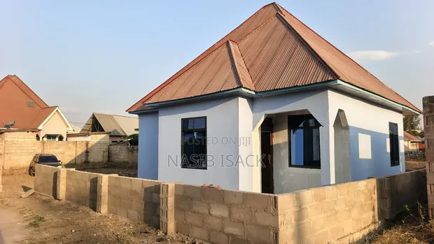 Furnished 3 Bedroom House for Sale in Kishiri - 1
